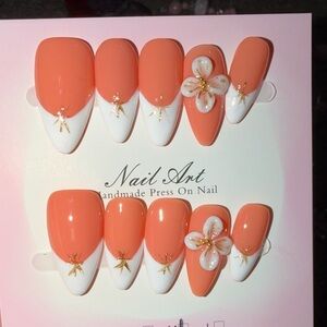 Coral & White Floral Press-On Nail Set -